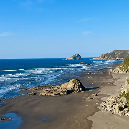 Playa Quebrantos. And Surf. Primera Linea * La Arena