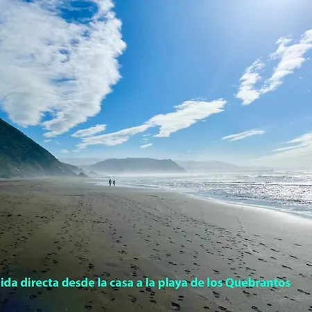 Apartman Playa Quebrantos. And Surf. Primera Linea *
